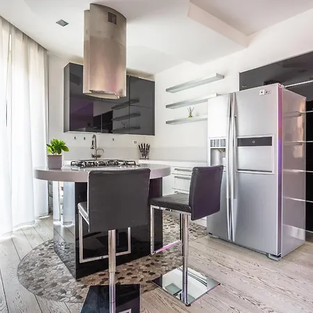 Apartment Maximo Luxe -villa & *
