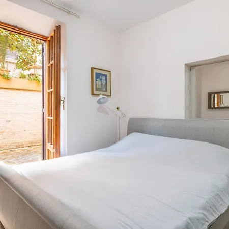 Maximo Luxe -villa & Apartment *